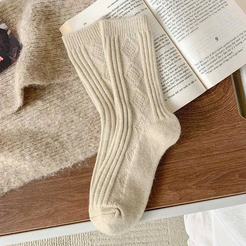 5Pairs Casual Thick Cashmere Socks Women Girls Japanese Harajuku Solid Color Wool Sock Fuzzy Soft Thermal Home Sleeping Stocking