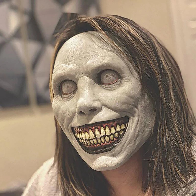 Smiling Devil Mask Horror Exorcism Role-playing Ghost Skeleton Plastic Mask Halloween Party Props 1 Pcs