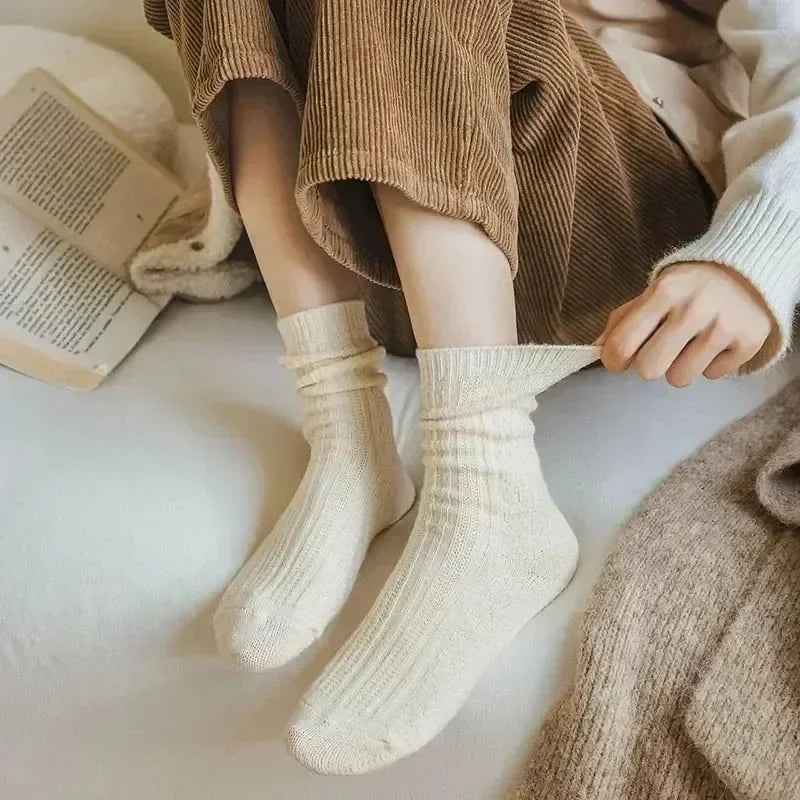 5Pairs Casual Thick Cashmere Socks Women Girls Japanese Harajuku Solid Color Wool Sock Fuzzy Soft Thermal Home Sleeping Stocking
